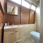 Podgorica City Center Apartment Main Boulevard View Free Wi-Fi Podgorica