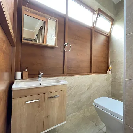 Heart Of The Stunning View,balcony Free Wi-fi Podgorica