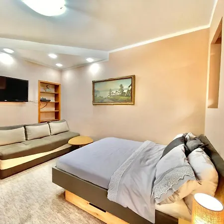 Center Main Boulevard View Free Wi-fi شقة *